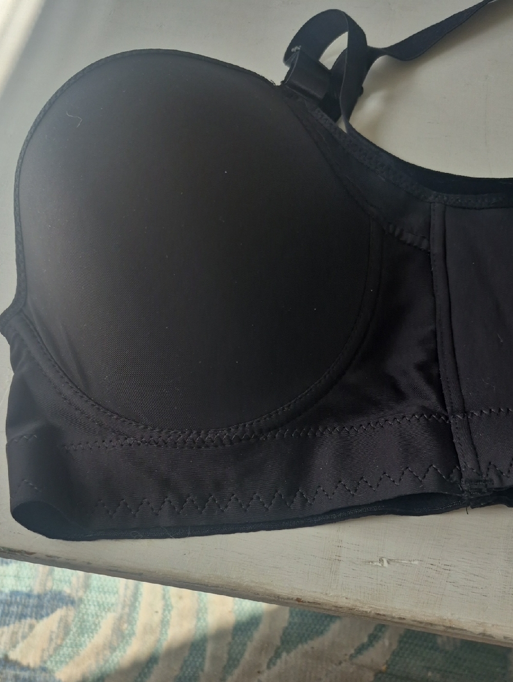 Black Women's T-Shirt Bra - Smooth Support